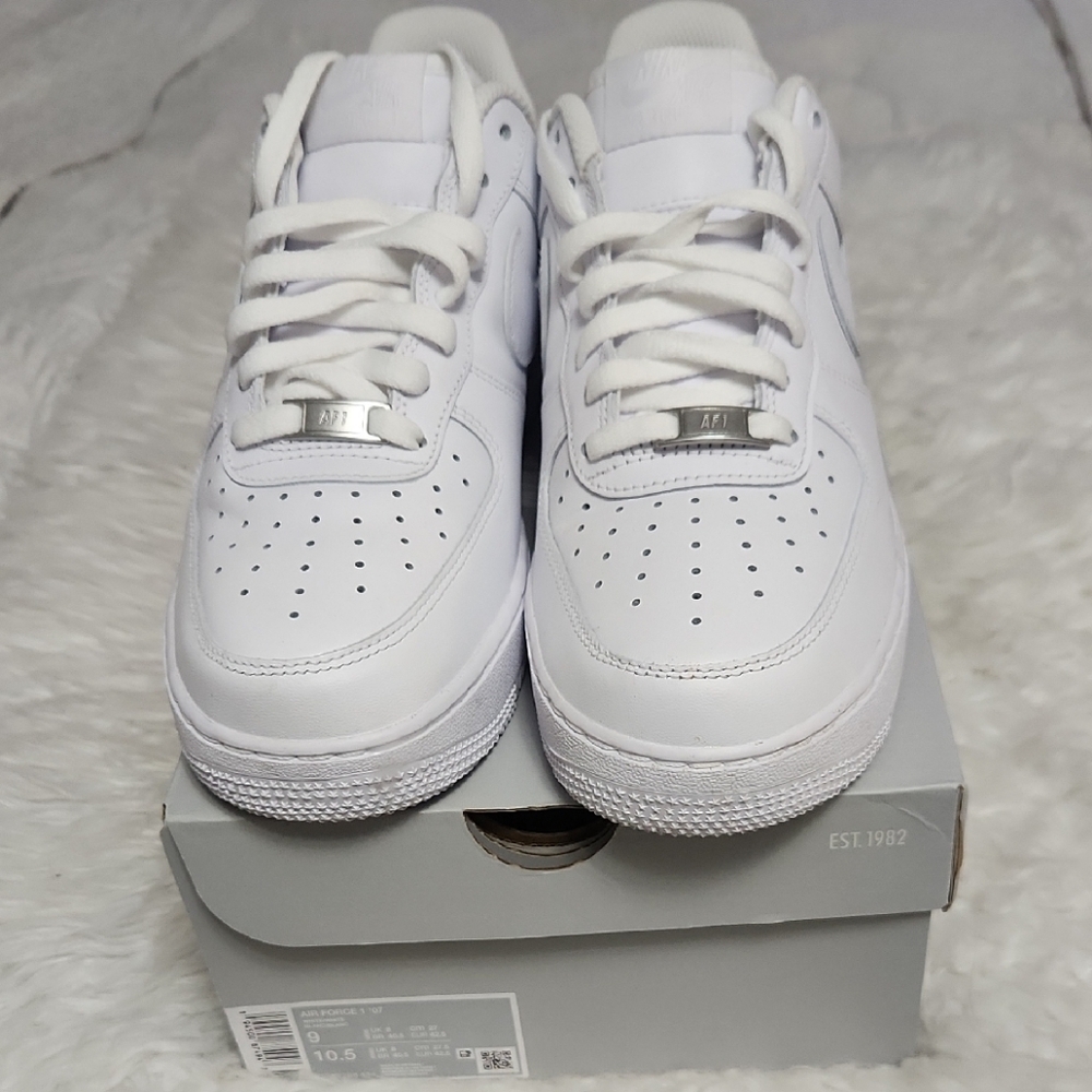 Air FORCE 1, Nike White Sneakers